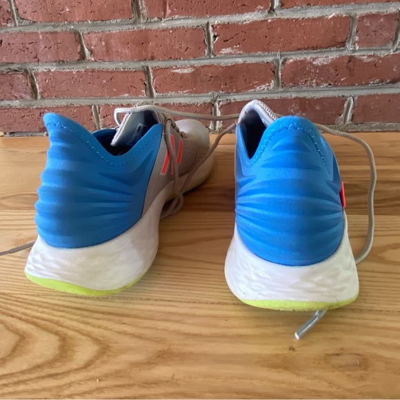 New Balance Roav running shoe sneakers W’s 10 - Picture 3 of 6